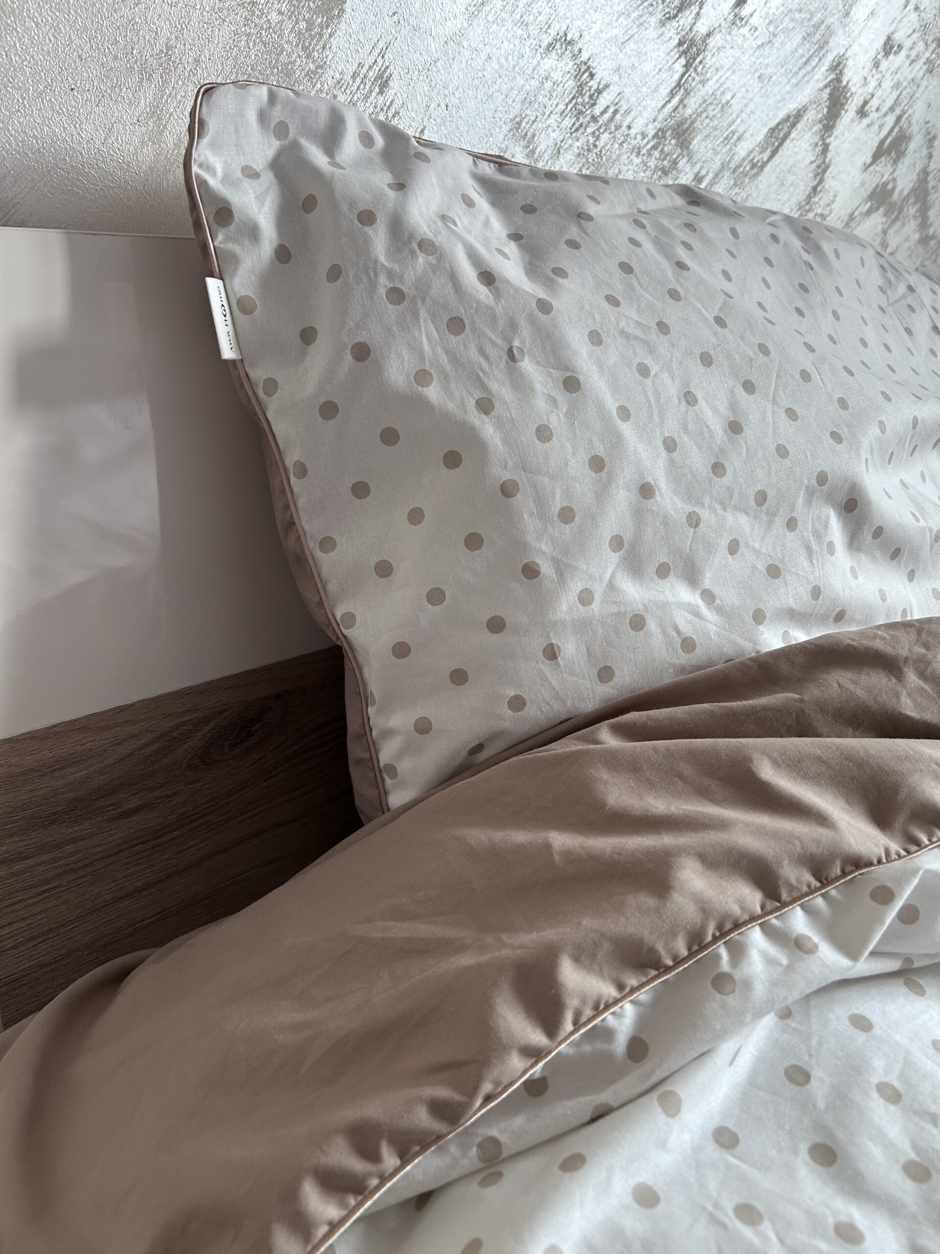 resting dots perne 2